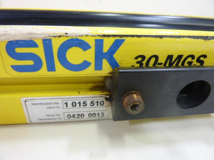 Used SICK OPTIC ELECTRONIC Light Curtain MGSS60-12 #49688
