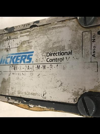 Used VICKERS CG5101ACMWB90 Valve Used #142519