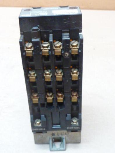 Used SYLVANIA Relay P6 #31104