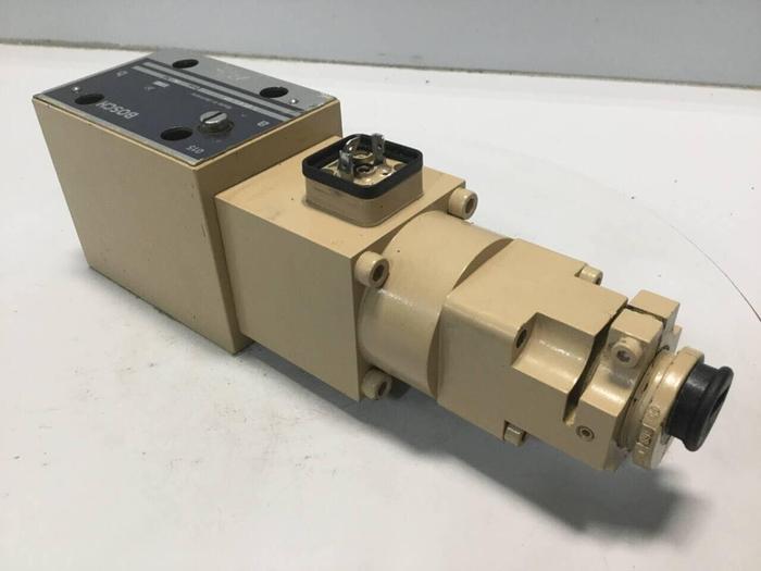 Used BOSCH Servo Proportional Valve 0 811 403 001 Used