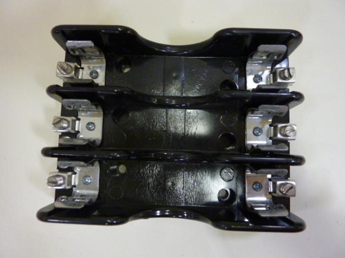 Used MARATHON 60 Amp Fuse Block R6F60A3BCU #57111