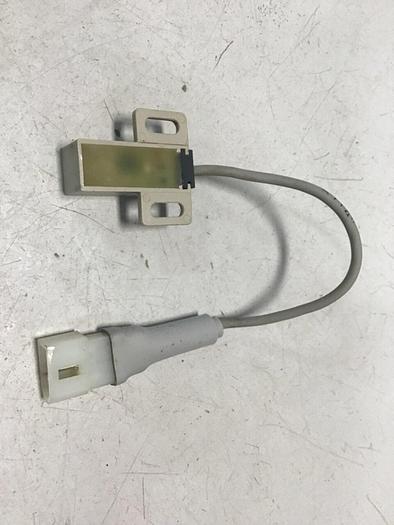 Used FUJI ELECTRIC Proximity Switch PE-B4D3 #128344