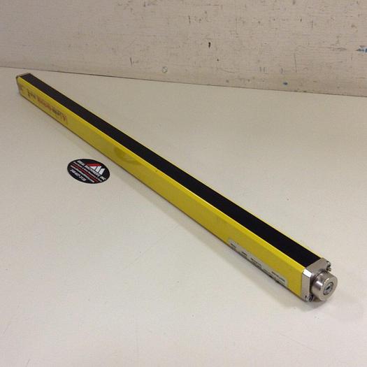 Used LEUZE Light Curtain Transmitter SD4T30-600 #77652