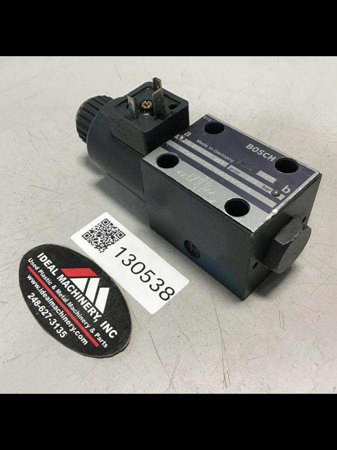 Used BOSCH Directional Valve 0 810 091 227 Used