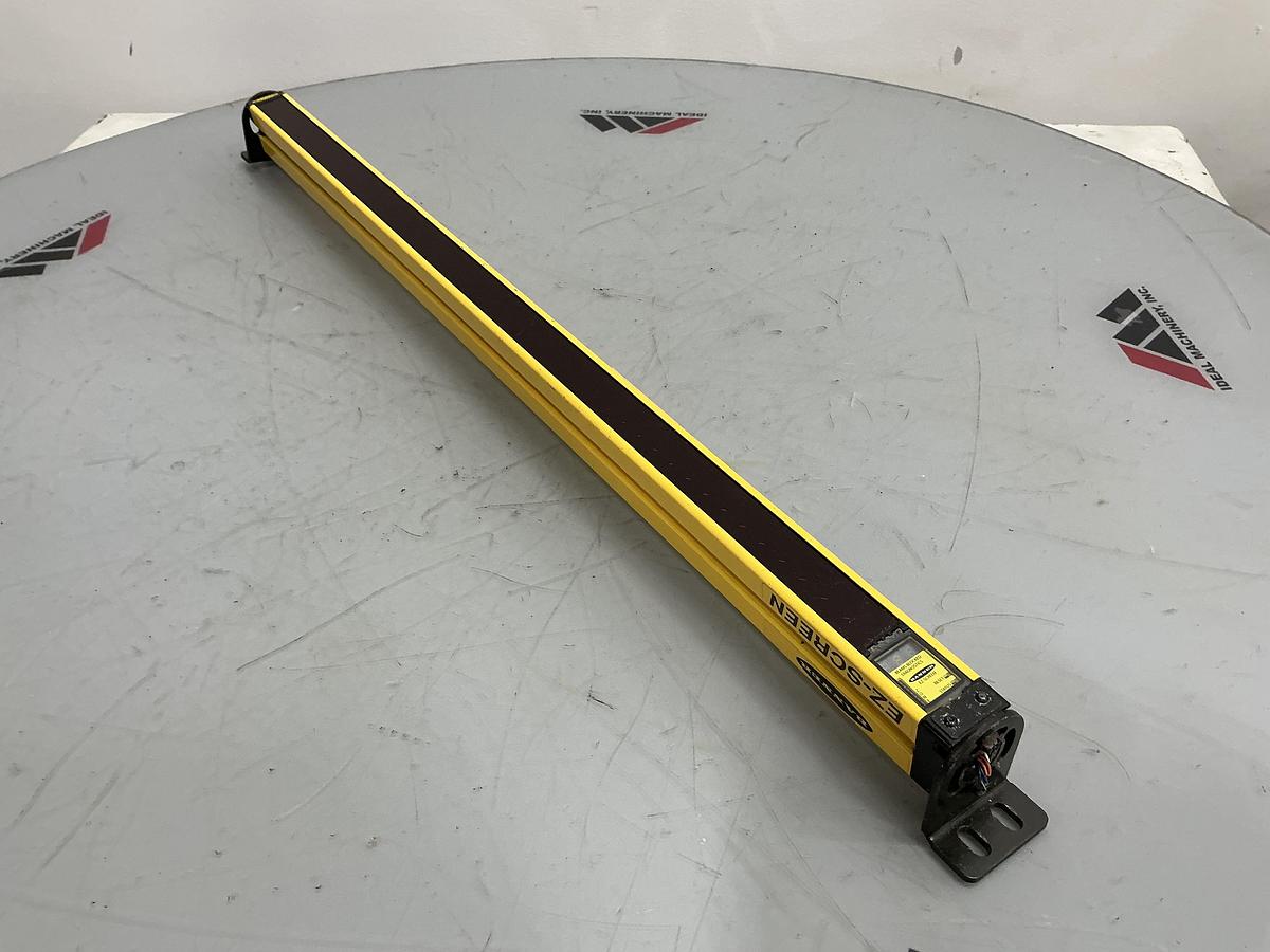 Used BANNER ENGINEERING SLSR30-750Q8