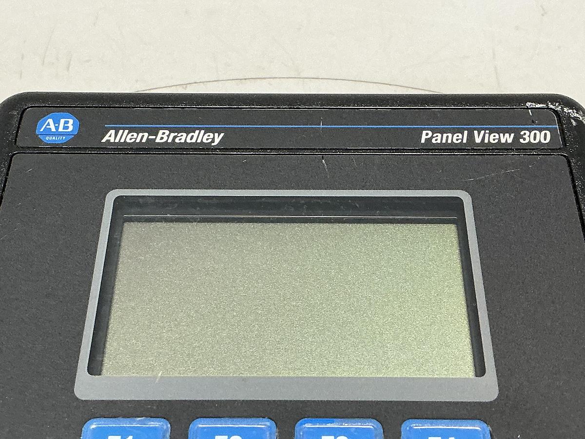 Used ALLEN BRADLEY 2711-K3A5L1