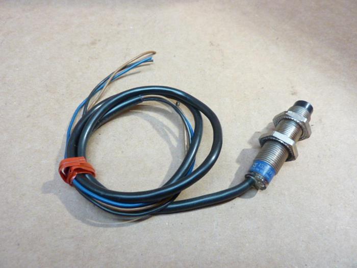 Used TELEMECANIQUE Sensor XS2M12PA340 #40828
