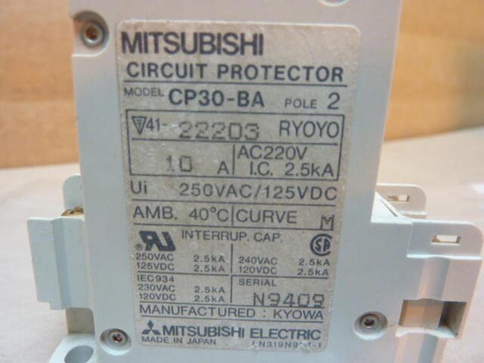 Used MITSUBISHI 10 Amp Circuit Protector CP30-BA-2P-10A #37292