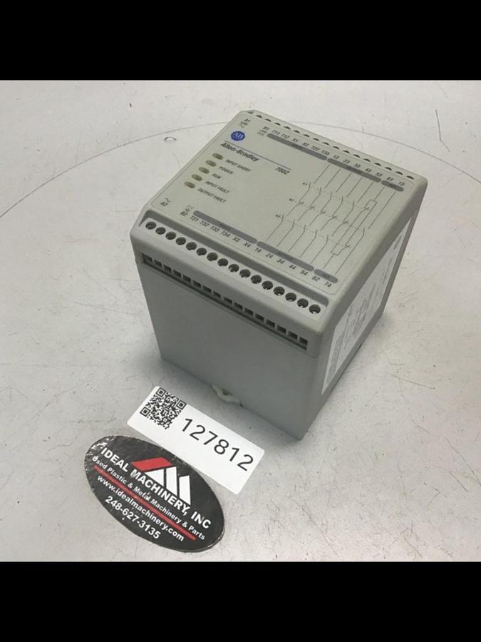 Used ALLEN BRADLEY Safety Relay 700-ZBR520AZ1 SER A Used
