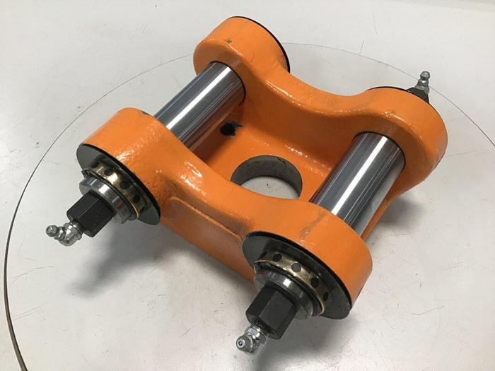 Used CINCINNATI MILACRON Crosshead 5038205 Used