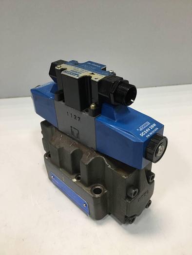 Used VICKERS Directional Control Valve DG4V36CMP7H750JA100 #97331