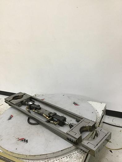 Used VAN DORN Tie Bar Lock 700CC4300 / TBL Used