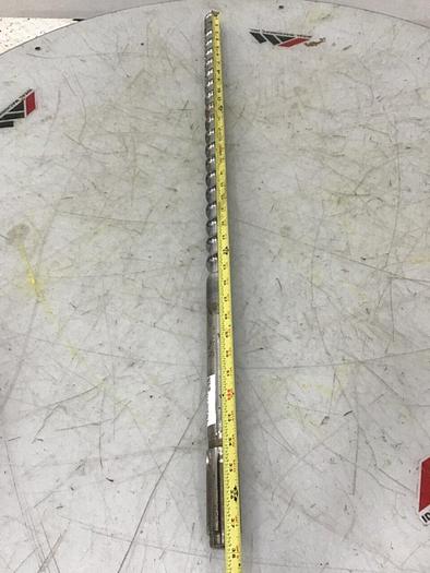 Used JSW Screw w/o Tip 32 MM FOR INJECTION MOLDING Used