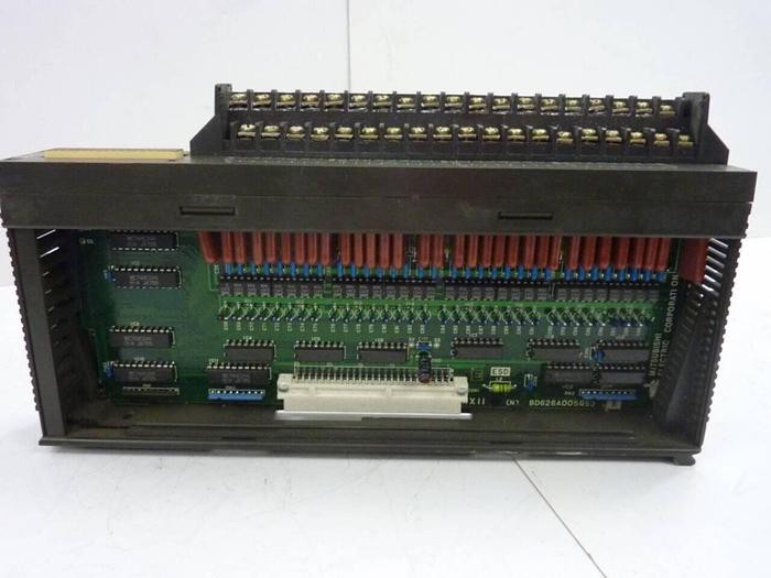 Used MITSUBISHI Programmable Controller AX11 #8381