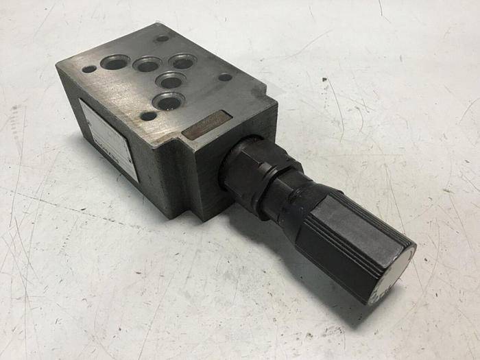 Used REXROTH Directional Valve ZDR10VP731200YM12 #135625