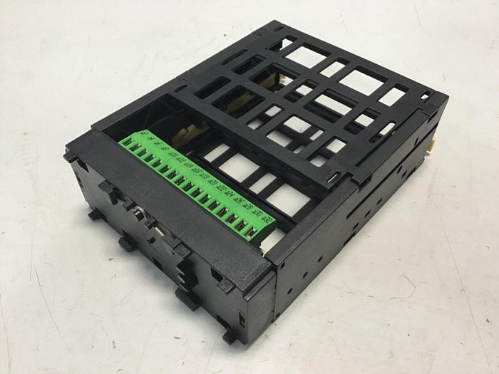 Used MURR ELEKTRONIK Card Holder 636040 #129586