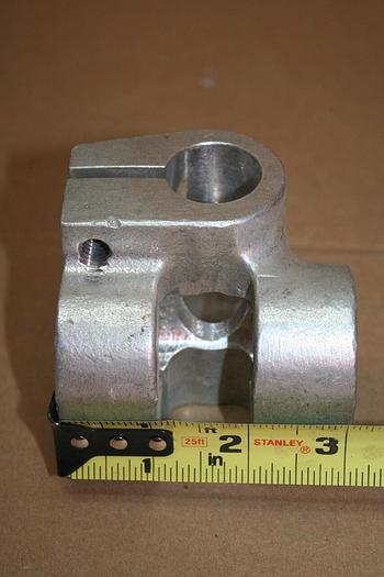 Used SCRAP/DNL/GENERIC Aluminum Connector / Fastener CONNECT853 #19853