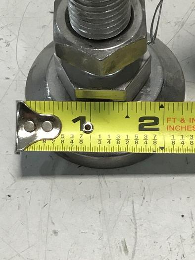 Used TAKIGEN Leveling Mount Pad 2 3/8 DIAMETER STUD #122715