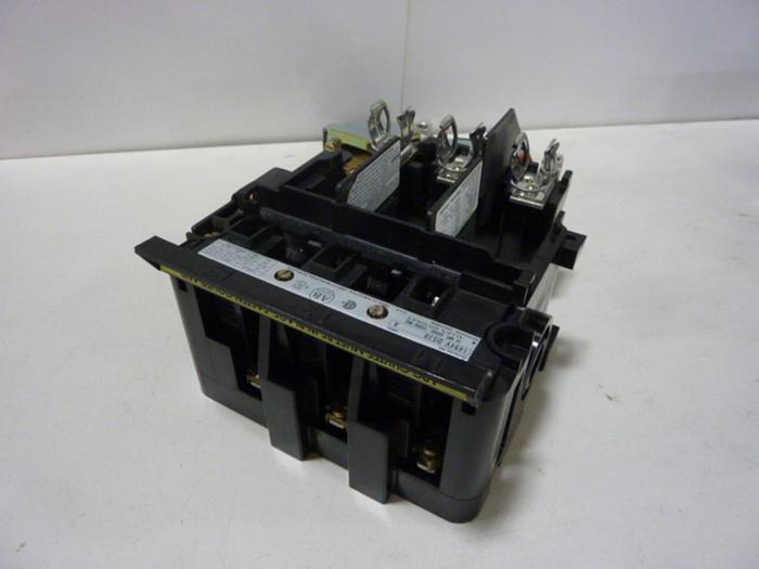Used ALLEN BRADLEY 30 Amp Disconnect Switch 1494V-DS30 SER A #57387