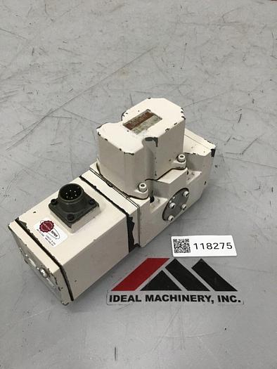 Used MOOG Valve J661-172 Used