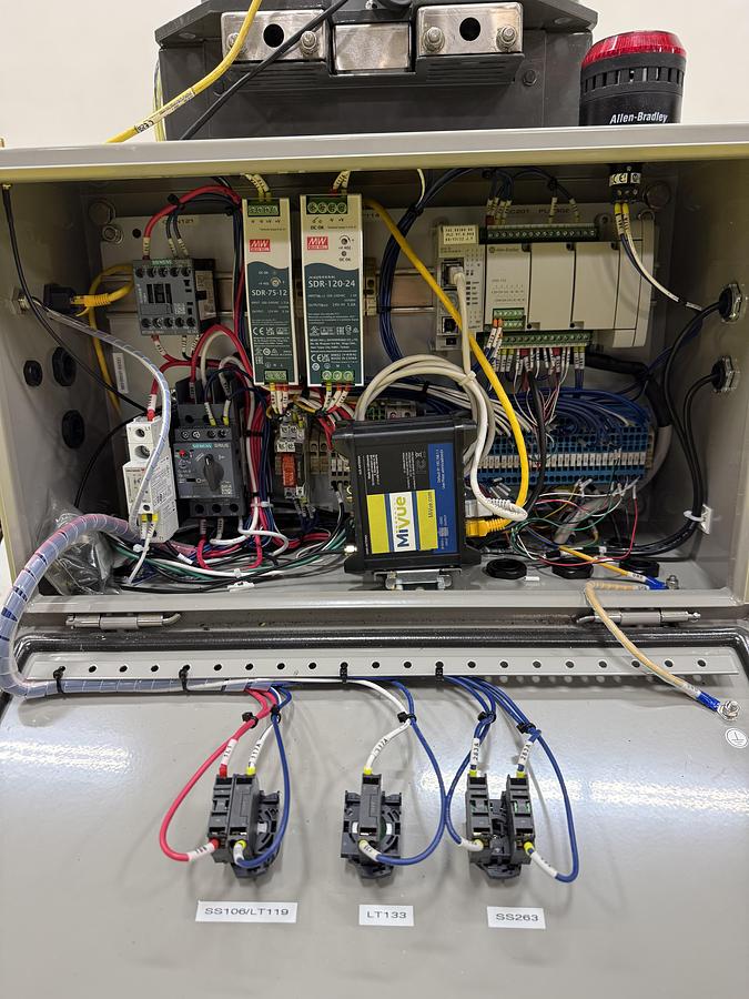 Used DNL / NOT CLEANED 2022 AEC BD-900-2
