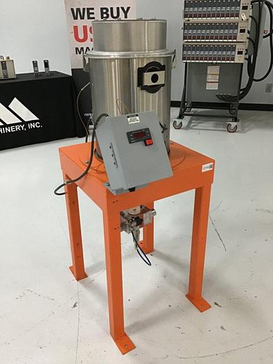 Used MOTAN Drying Hopper w/ Booster Heater BH/240V/1+2 KW #127095