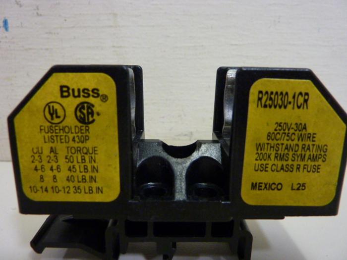 Used BUSSMANN 30 Amp Fuse Holder R25030-1CR #57112