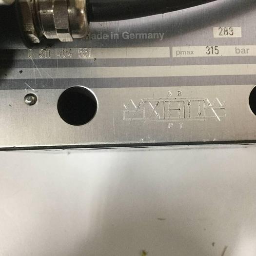 Used BOSCH SERVO Proportional Valve 0 811 404 551 USED