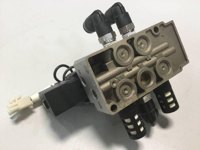 Used SMC Solenoid Valve VFS3210-5E #99697