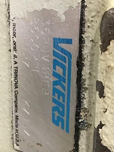 Used VICKERS Pump 3520V38E8 #138176
