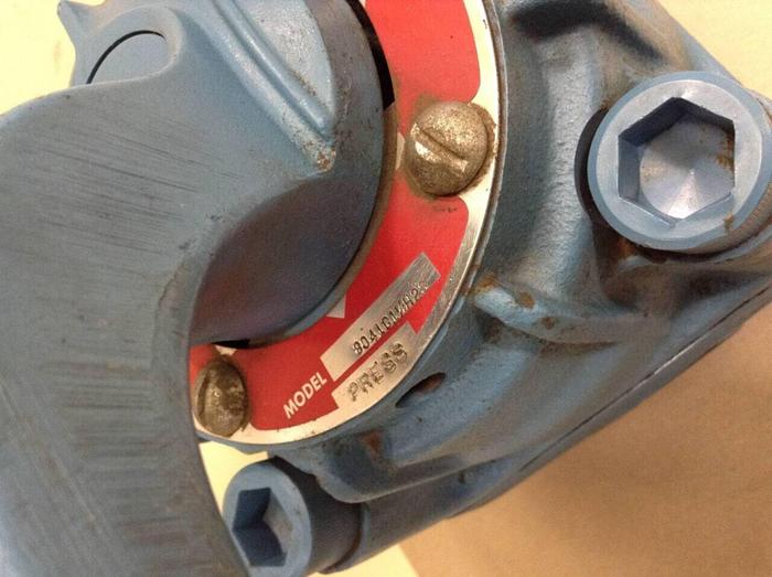 Used TELEDYNE REPUBLIC Selector Valve 8041C11/2H2S #67719