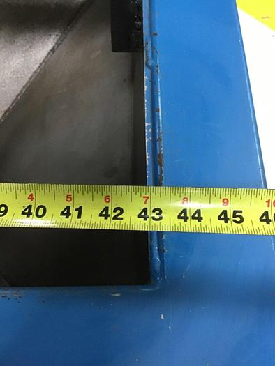 Used METAL FABRICATOR Vibratory Feeder Bin 48X43 / VSB Used