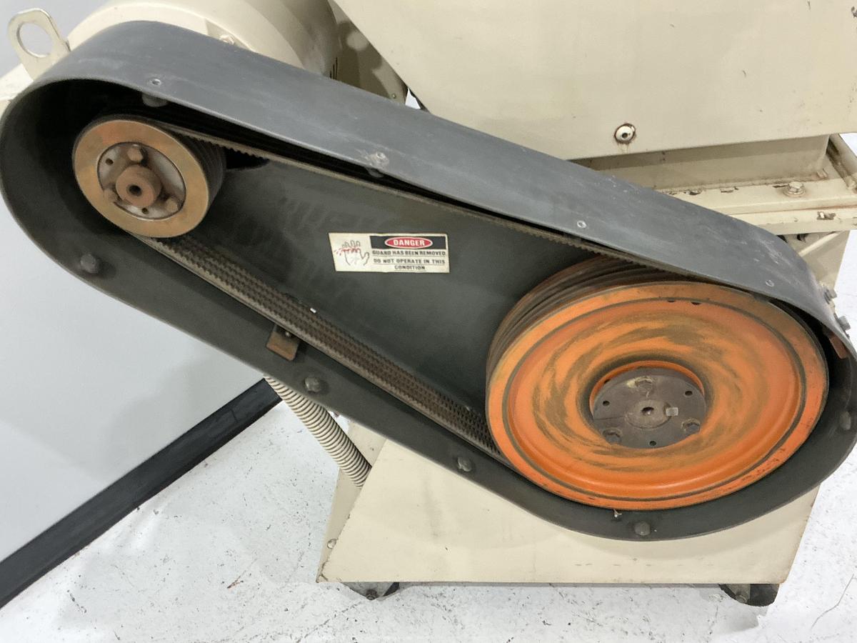 Used NELMOR G1012P1 GRINDER