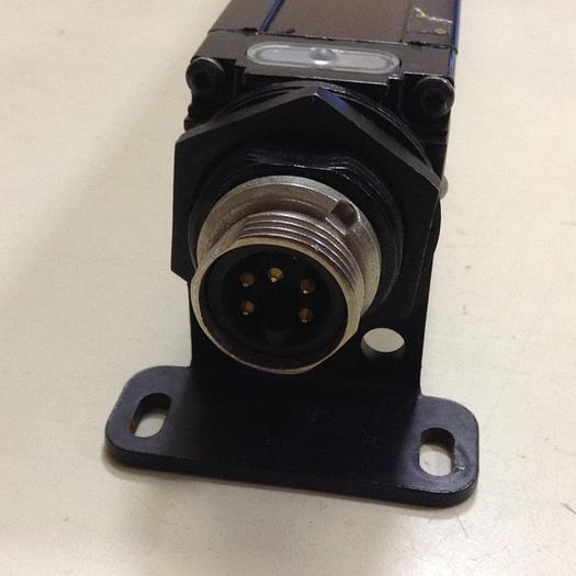 Used BANNER ENGINEERING Mini-Screen Light Curtain Emitter MSE4024 USED