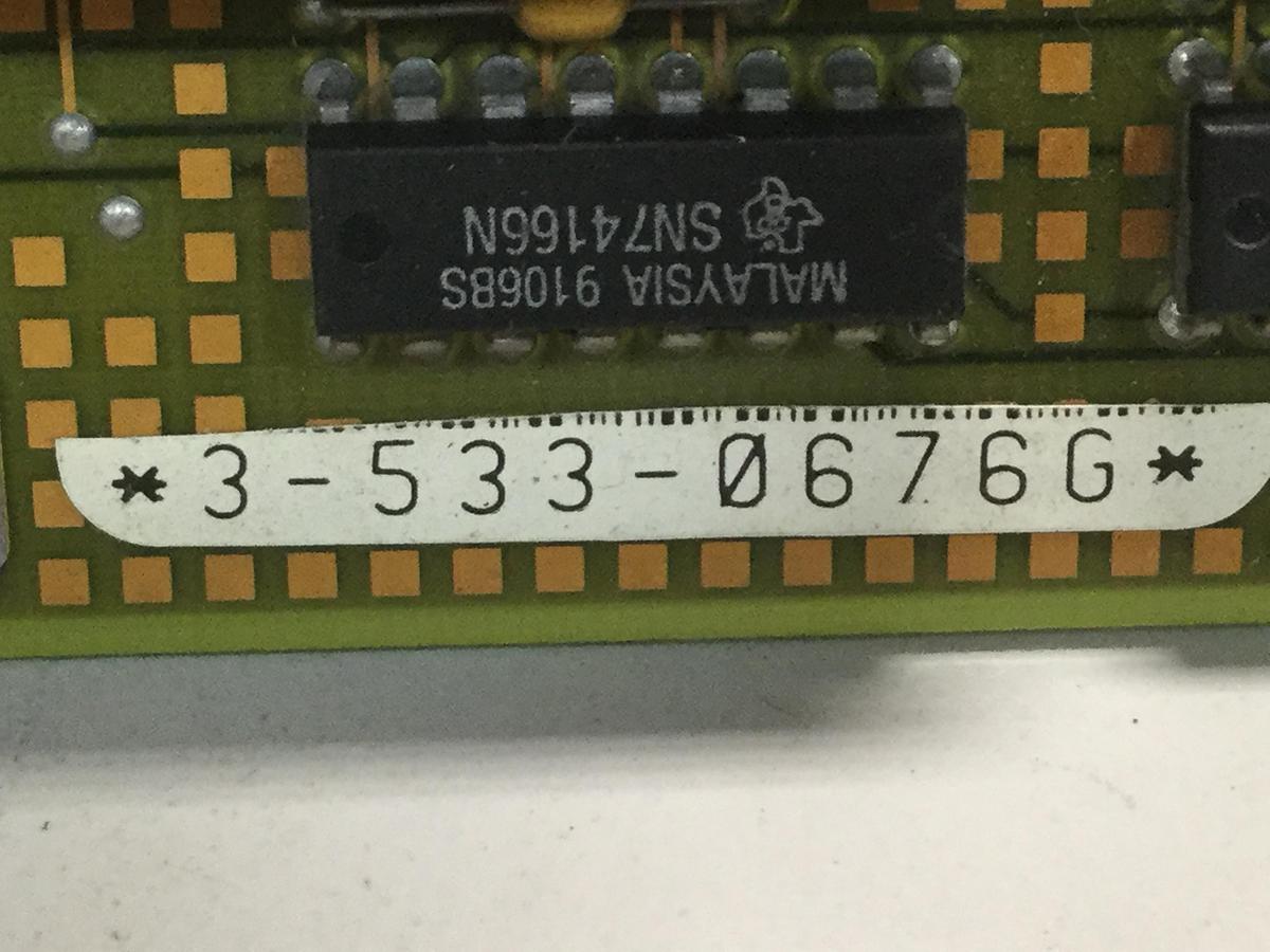 Used CINCINNATI MILACRON Operator Panel 3-533-0676G #106968