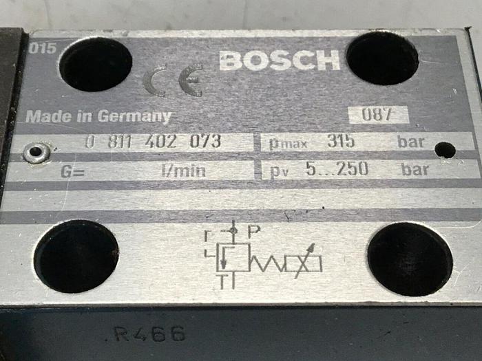Used BOSCH Hydraulic Valve 0 811 402 073 #134653