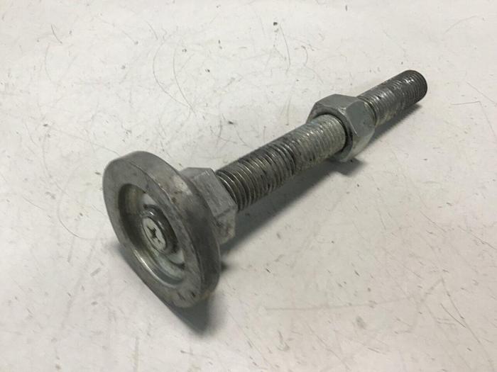 Used TAKIGEN Leveling Mount Pad 2 INCH STUD MOUNT #122717