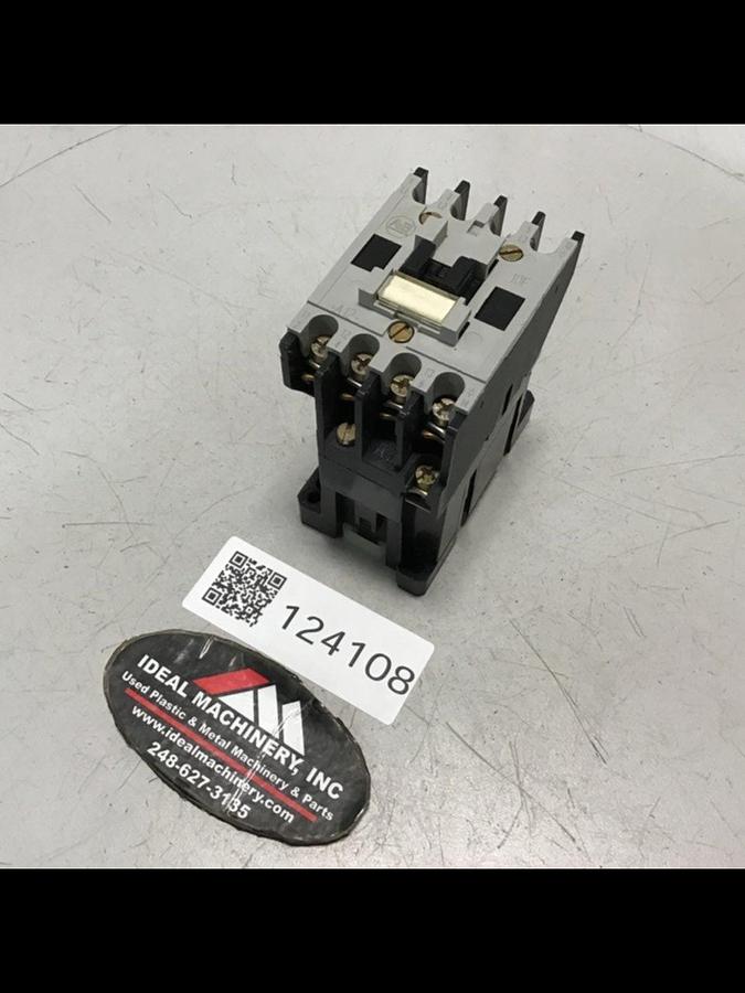 Used ALLEN BRADLEY Contactor 100-A12ND3 SER B Used