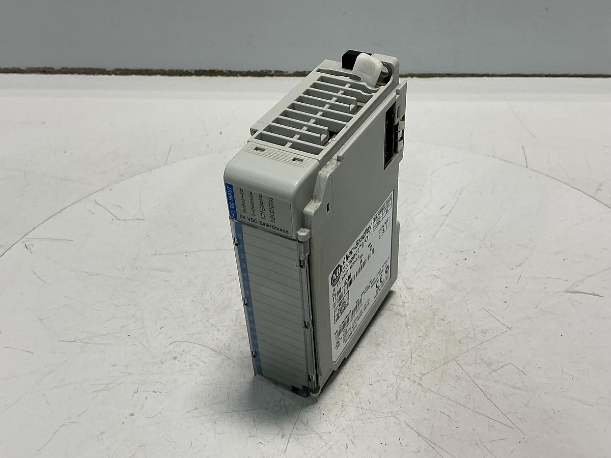 Used ALLEN BRADLEY 1764-24BWA SER B