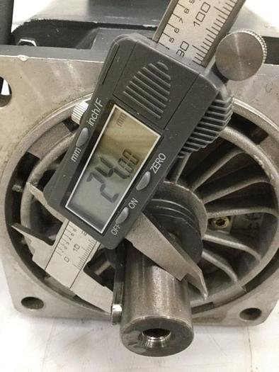 Used SIEMENS Permanent Magnet Motor 1FT5074-0AC01-2-Z #110180