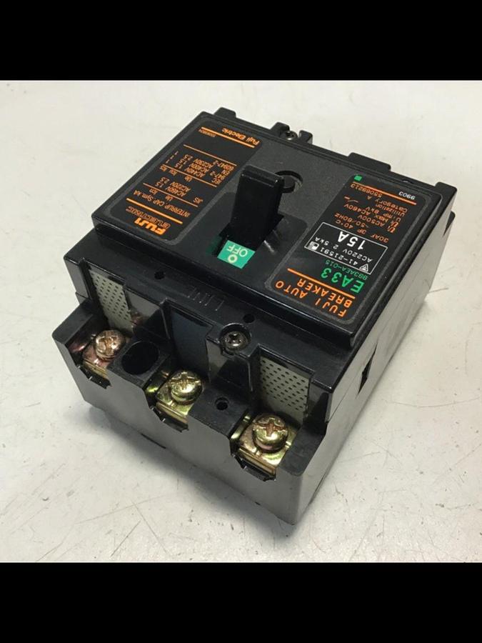 Used FUJI ELECTRIC 15 Amp Circuit Breaker EA33-15 Used