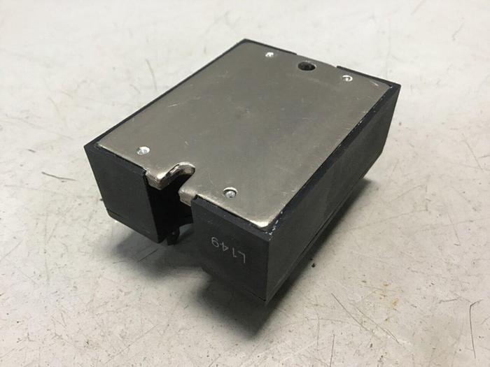 Used CRYDOM Dual Solid State Relay H12D4840DE #122512