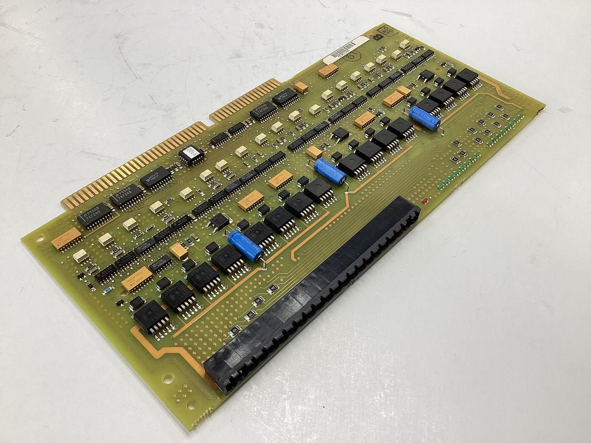Used CINCINNATI MILACRON Circuit Board 3-542-1292A / BRACKET Used