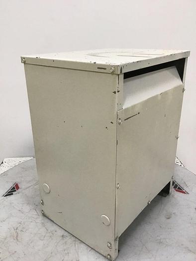 Used SQUARE D 15 kVA Transformer 15T6H Used
