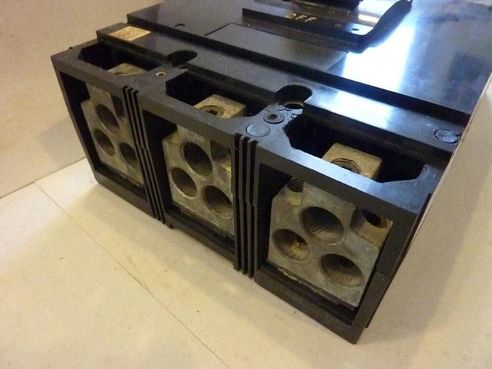 Used SQUARE D 1000 Amp Circuit Breaker MAL36000M Used