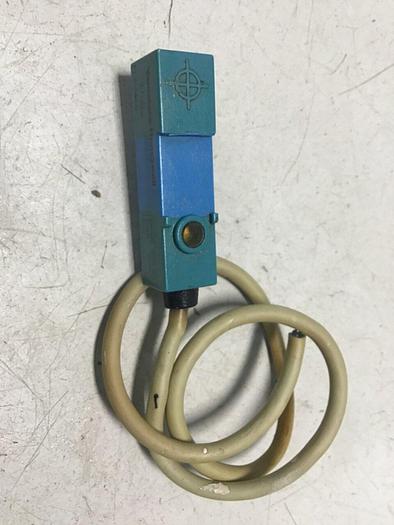 Used YAMATAKE Proximity Switch FL2-4A6S #128202