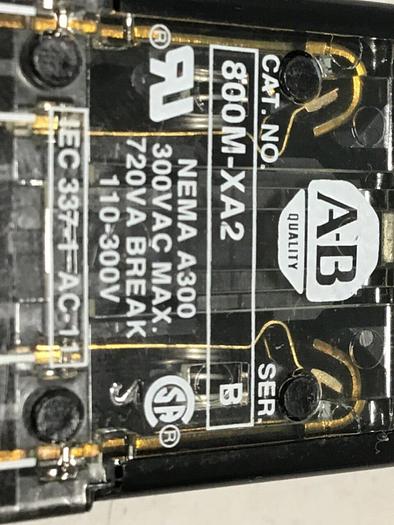 Used ALLEN BRADLEY Push Button 800MB-X016 AMBER #116307