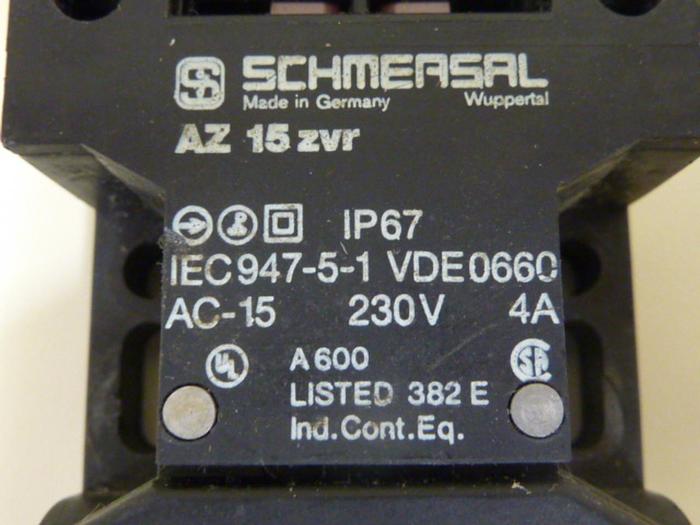 Used SCHMERSAL Safety Interlock Switch AZ15ZVR #50224