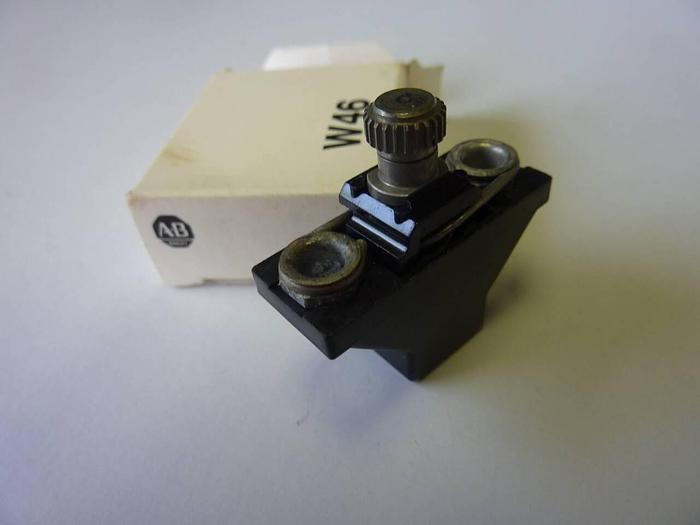 Used ALLEN BRADLEY Heater Element W46 #11920