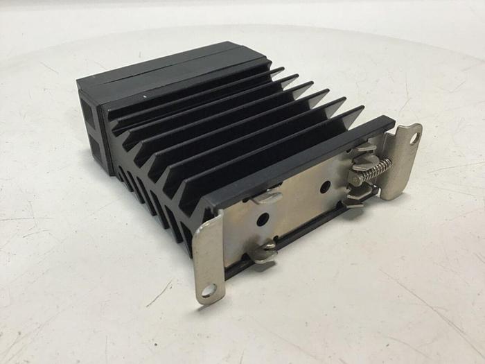 Used CONTINENTAL INDUSTRIES Solid State Relay RSDA-660-25-1DE #134746